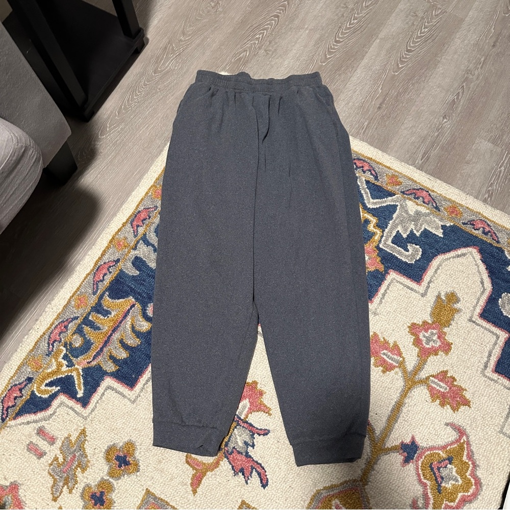 MUST BUNDLE W/ 3 ITEMS